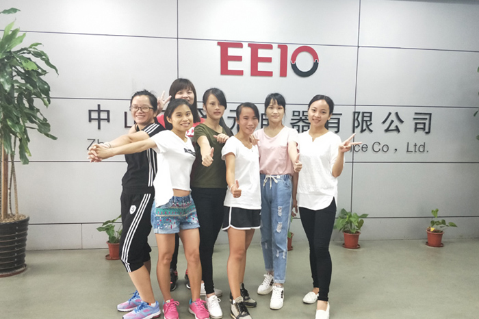 圣元电器伙伴晨跑锻炼