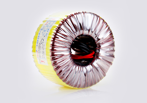 隔离变压器350W,220V转110V【隔离耐压4000V】